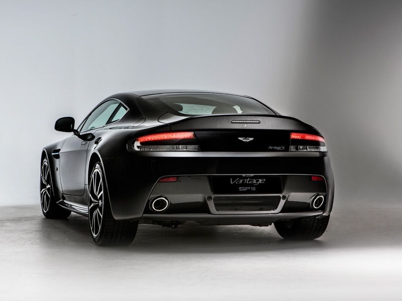 Aston Martin Vantage SP10