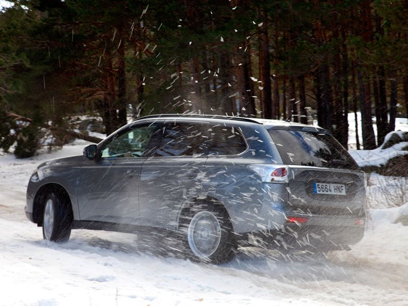 Mitsubishi Outlander 2.2 DI-D Kaiteki Aut