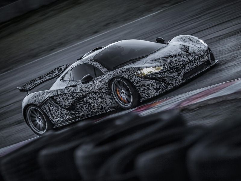 McLaren P1, bestia híbrida de más de 900 CV