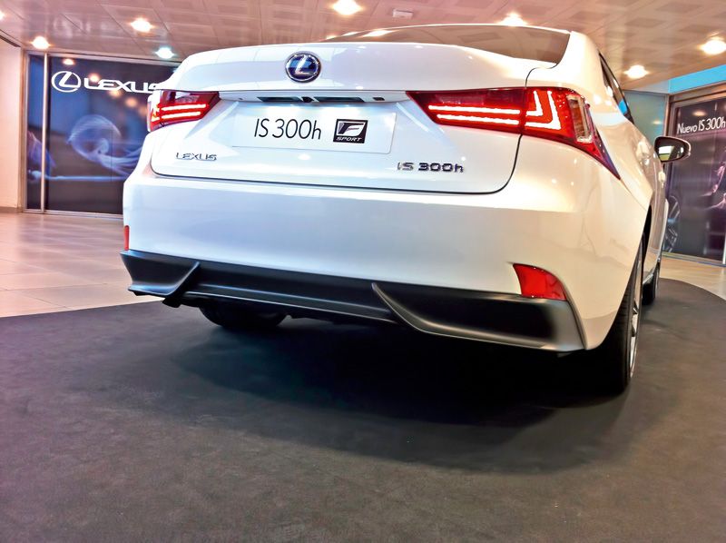 Nuevo Lexus IS