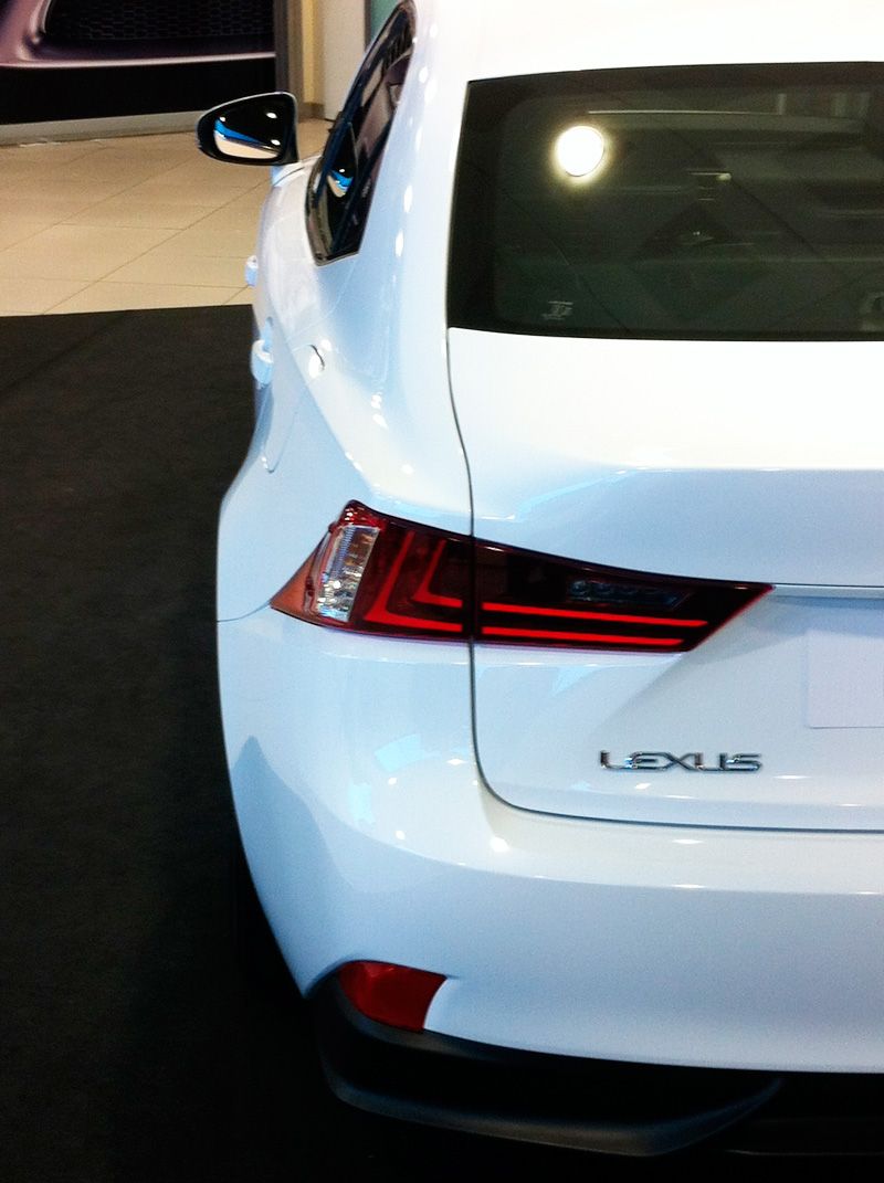 Nuevo Lexus IS