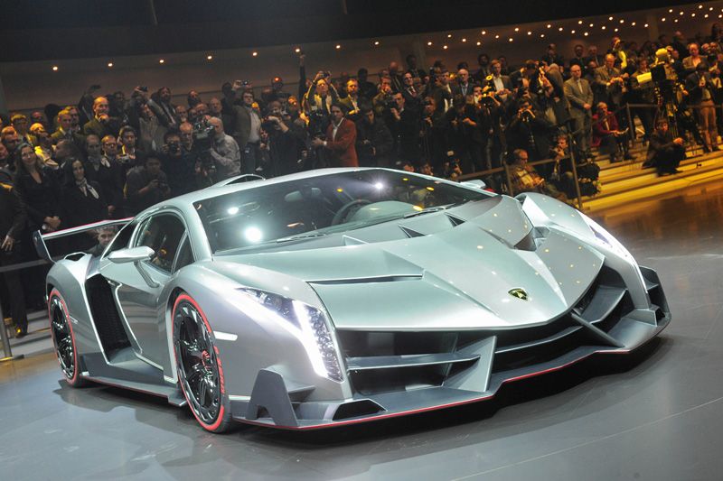 Lamborghini Veneno, un toro de 750 CV