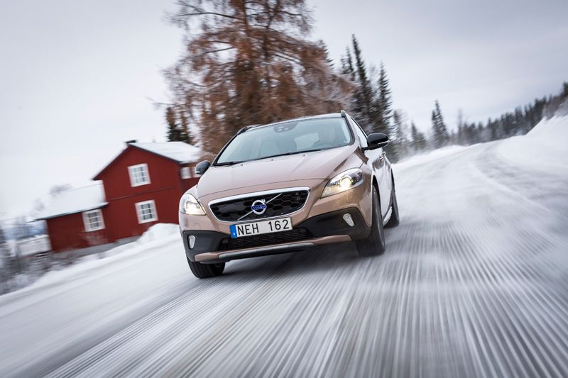 Volvo V40 y V40 Cross Country 2013