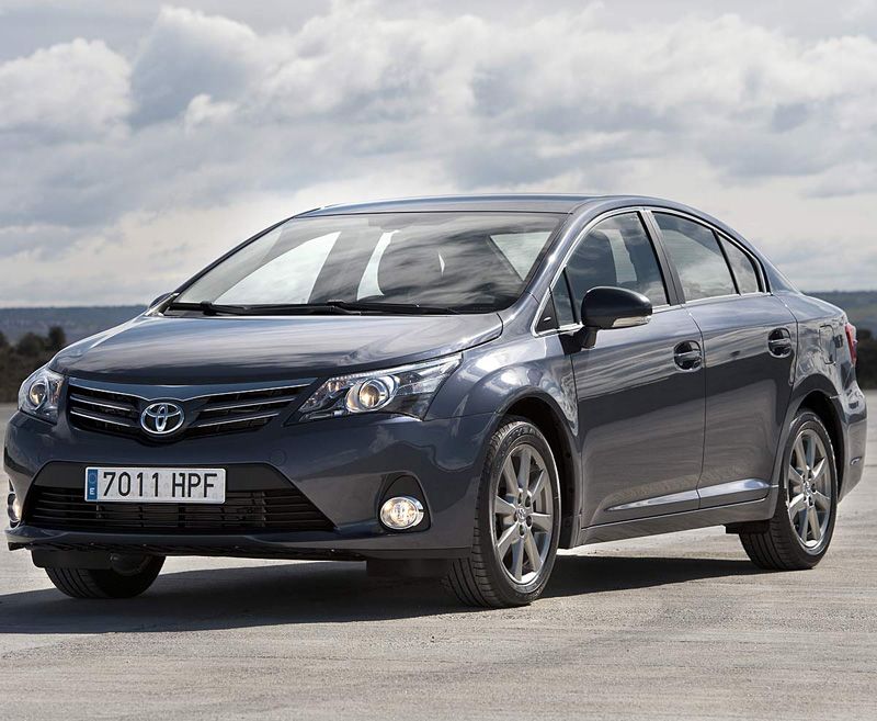 Toyota Avensis 2013