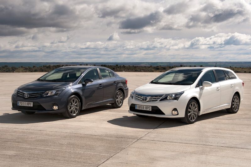 Toyota Avensis 2013