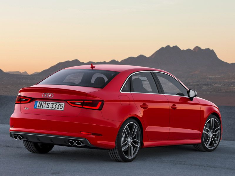 Audi A3 Sedán