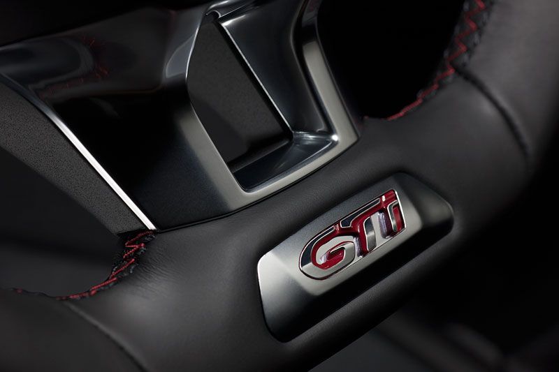 Contacto:Peugeot 208 GTI, la versión más deportiva
