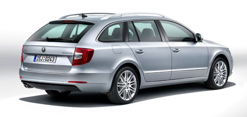 Nuevo Skoda Superb 2013