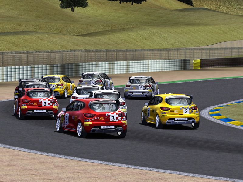 Renault Clio Cup “online”: de carreras por la red