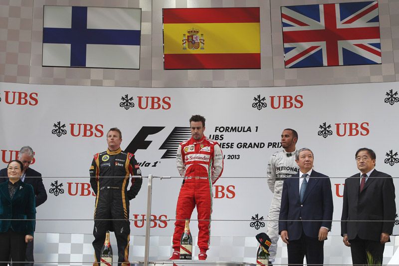 Carrera perfecta de Alonso en China