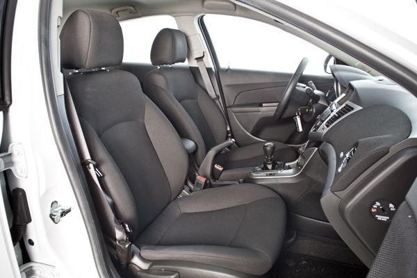 Contacto: Chevrolet Cruze 1.7D vs Kia Cee’d 1.6 CRDi