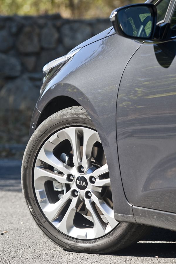 Contacto: Chevrolet Cruze 1.7D vs Kia Cee’d 1.6 CRDi