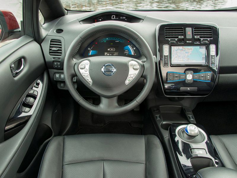 Nissan Leaf II 2013