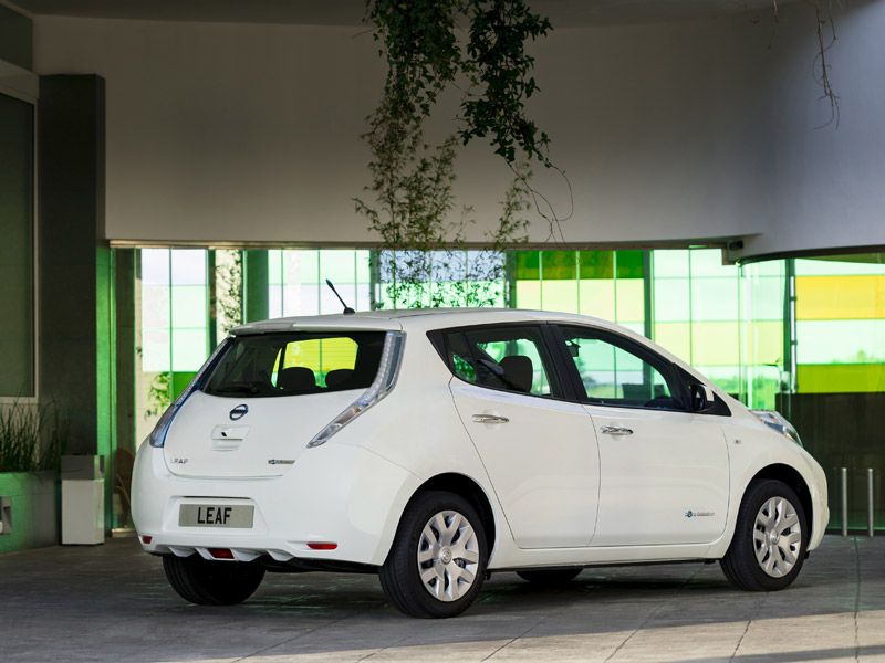 Nissan Leaf II 2013