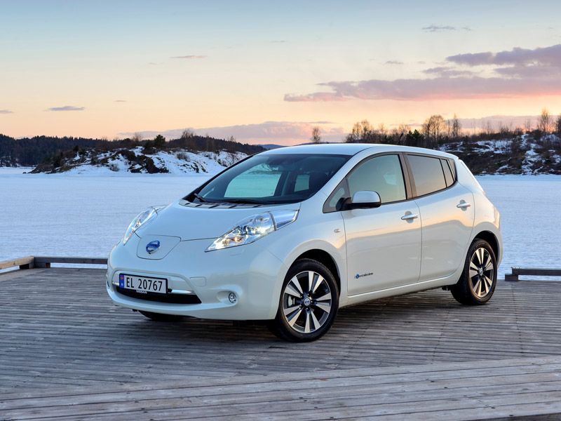 Nissan Leaf II 2013