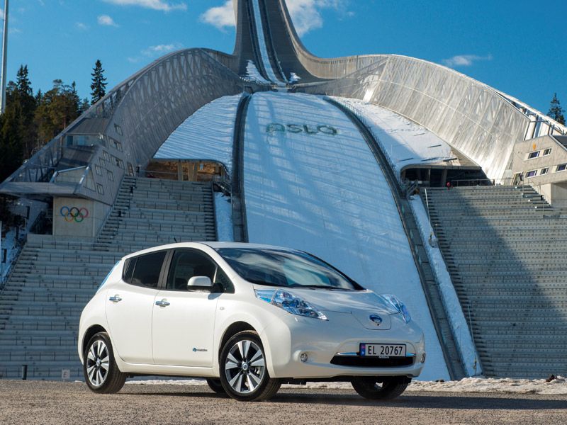 Nissan Leaf II 2013