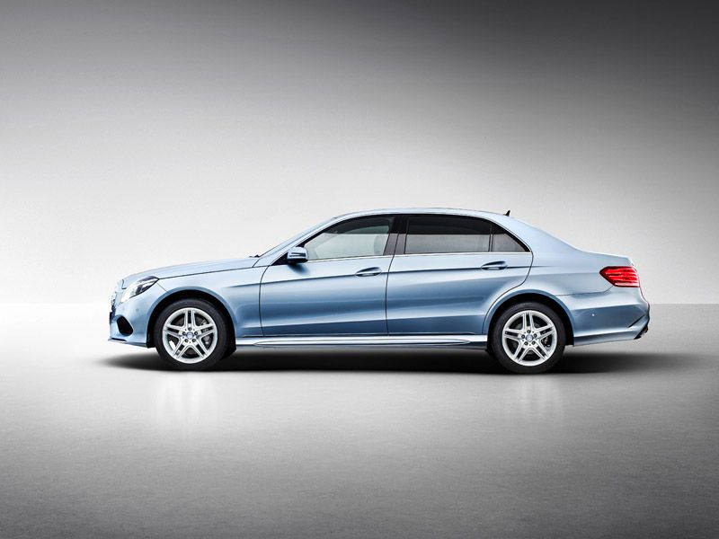 Mercedes Clase E de batalla larga