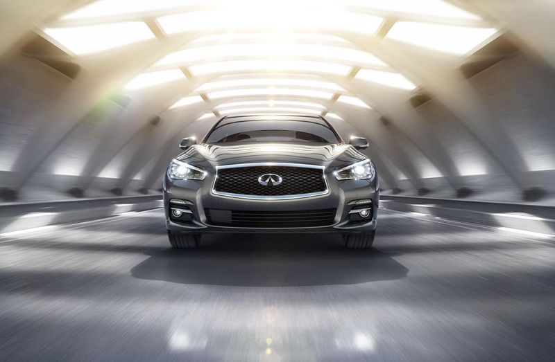 Infiniti Q50 de batalla larga