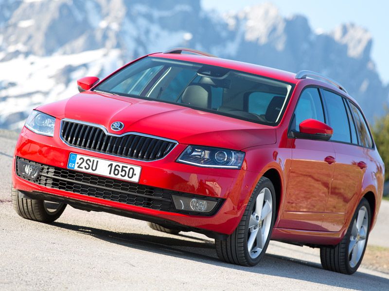 Skoda Octavia Combi, contacto
