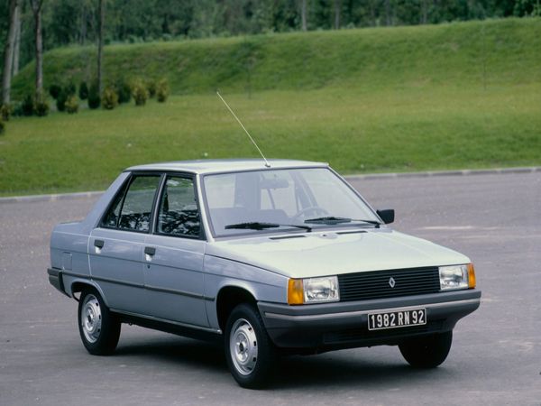 1982, Renault 9