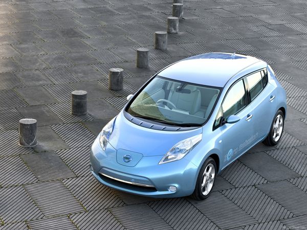 2011, Nissan Leaf