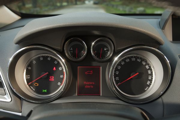 Prueba: Opel Mokka 1.4 Turbo 4x4, resultón