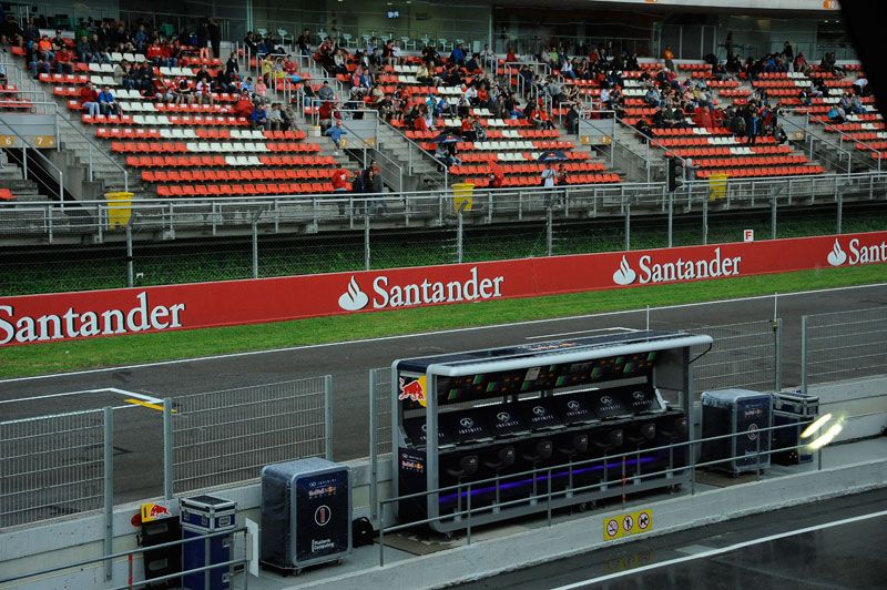 GP España: Alonso marca el mejor tiempo en los libres 1