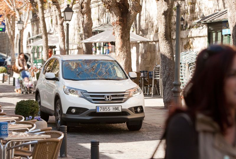 Prueba: Honda CR-V 2.2 i-DTEC 4x4, hoja de estilo