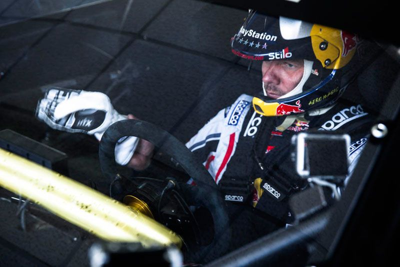 Sébastien Loeb y el Peugeot 208 T16 Pikes Peak
