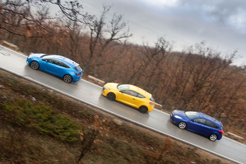 Comparativa: Ford Focus ST vs Opel Astra OPC y Renault Mégane RS CUP