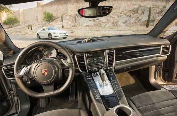 Comparativa: Audi S7 Sportback vs Porsche Panamera GTS