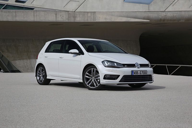 El Volkswagen Golf R-Line, ya a la venta