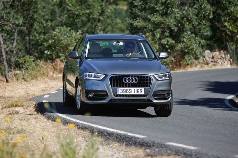 Comparativa: Range Rover Evoque eD4 Pure 2WD vs Audi Q3 2.0 TDI 4x2