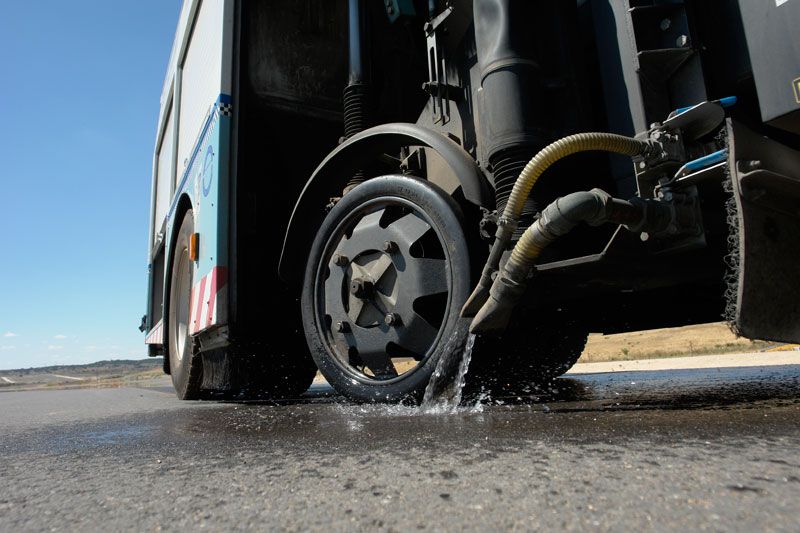 Así son los vehículos que conservan nuestras carreteras