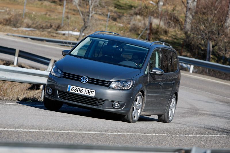 Duelo monovolumen: VW Touran vs Toyota Verso