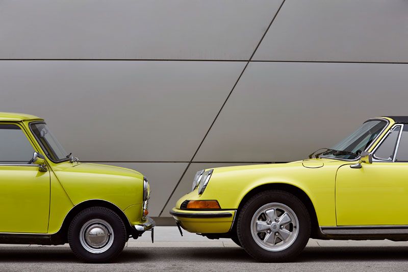 El Mini Classic felicita al Porsche 911