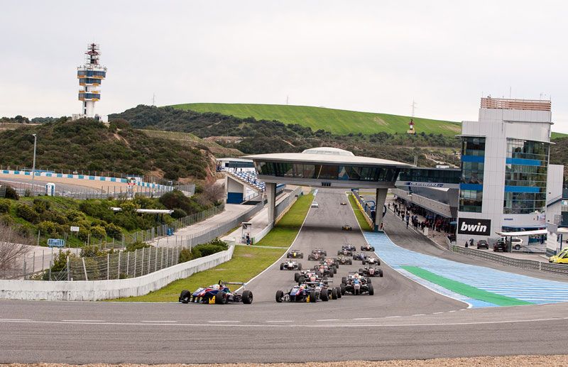 Internacional de Gran Turismo y European Fórmula 3 en Jerez