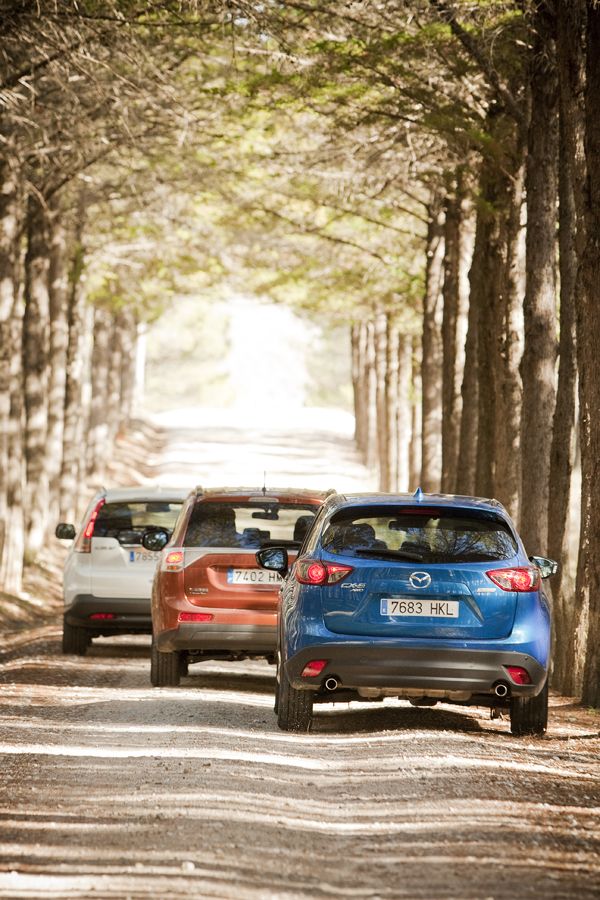 Comparativa: Honda CR-V vs Mazda CX-5 y Mitsubishi Outlander