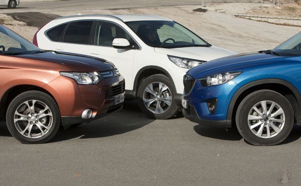 Comparativa: Honda CR-V vs Mazda CX-5 y Mitsubishi Outlander