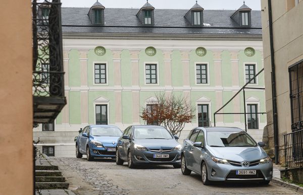 Comparativa: Opel Astra vs Toyota Auris y Renault Mégane