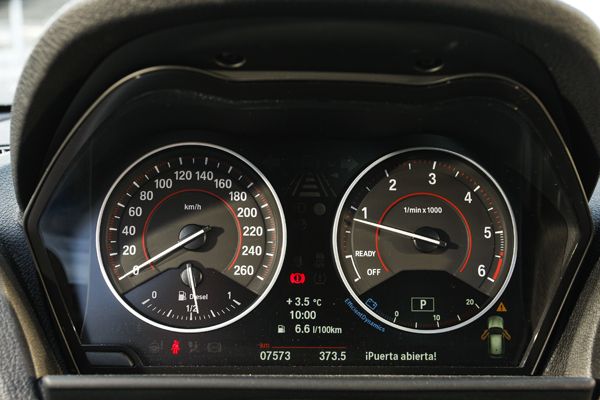 Comparativa: Audi A3 Sportback 2.0 TDi vs BMW 118d y Mercedes A 200 CDI BE