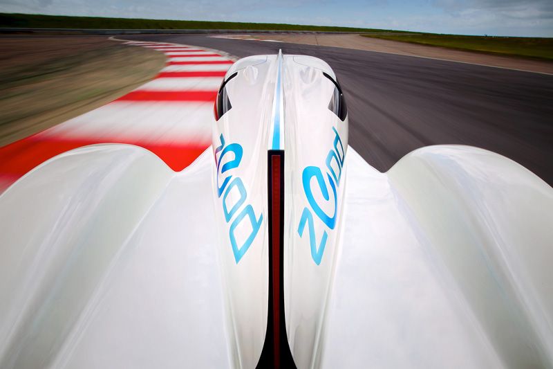 Nissan ZEOD RC, rayos y truenos eléctricos