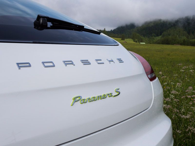 Porsche Panamera S E-Hybrid