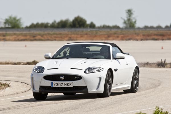 Prueba: Jaguar XKRS Convertible 5.0 V8 550 Aut, ¿el cabrio perfecto?