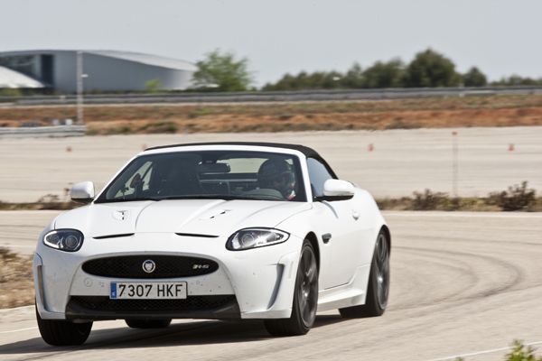 Prueba: Jaguar XKRS Convertible 5.0 V8 550 Aut, ¿el cabrio perfecto?