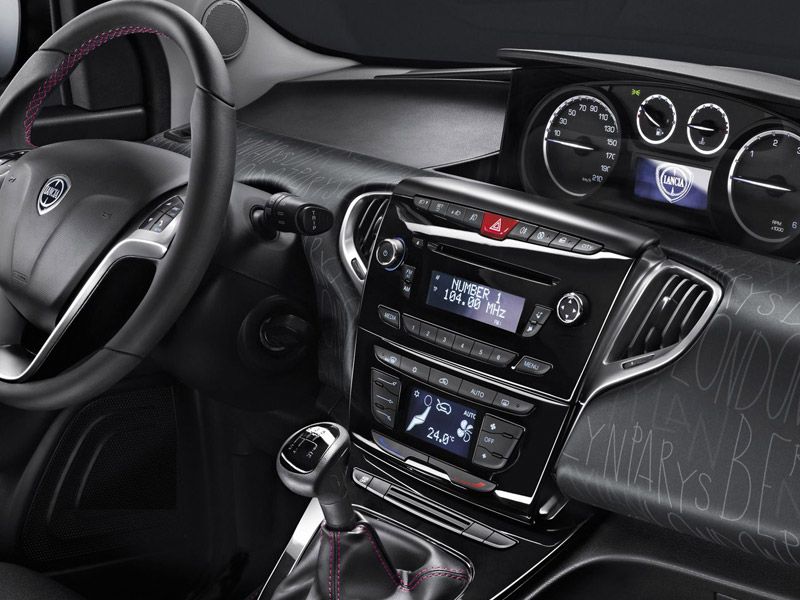 Lancia Ypsilon Elefantino