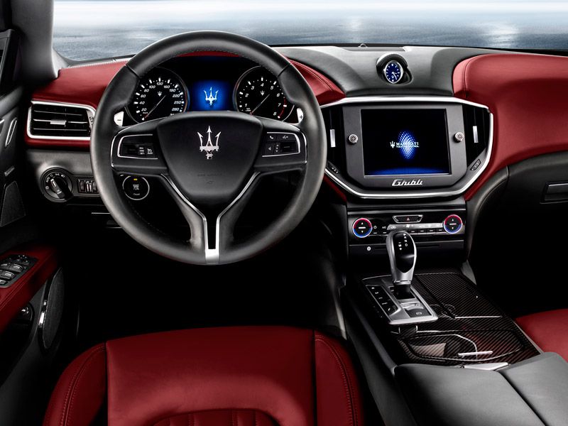 Interior del Maserati Ghibli