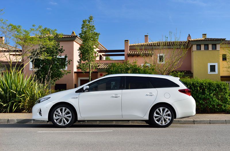 Toyota Auris Touring Sports Hybrid
