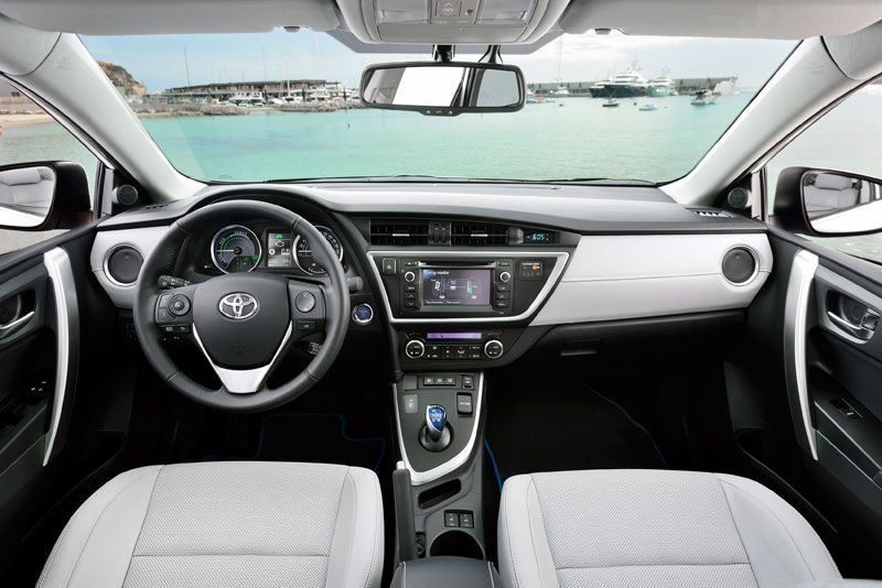 Toyota Auris Touring Sports Hybrid