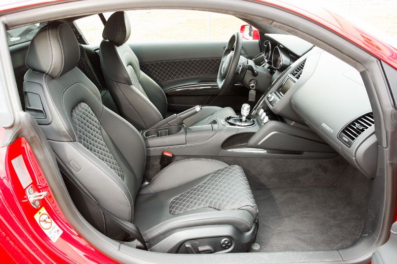 Prueba: Audi R8 V10, Ferrari con aros